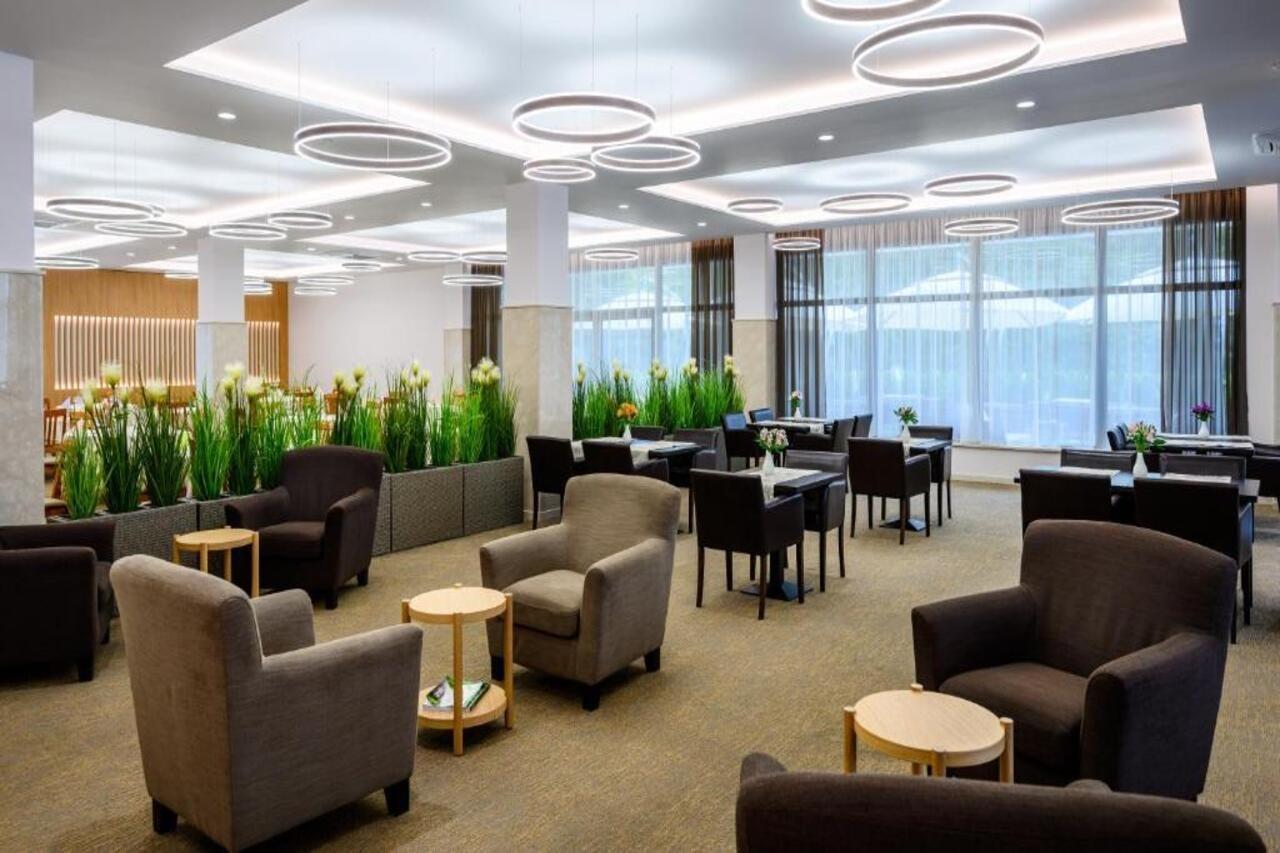 Hotel Lux บันสกาบิสตรีตซา ภายนอก รูปภาพ