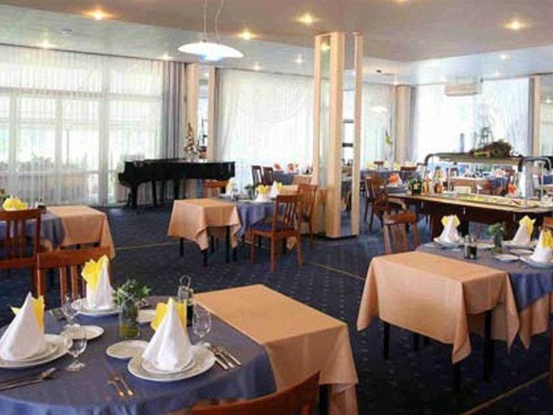 Hotel Lux บันสกาบิสตรีตซา ภายนอก รูปภาพ